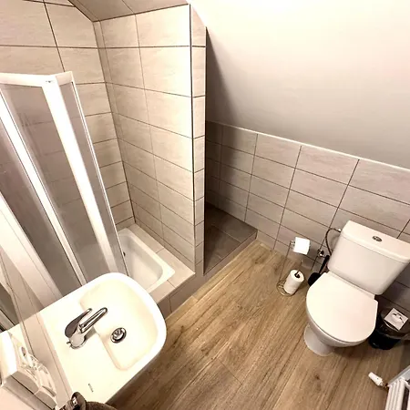 ホームステイ Master Přimda